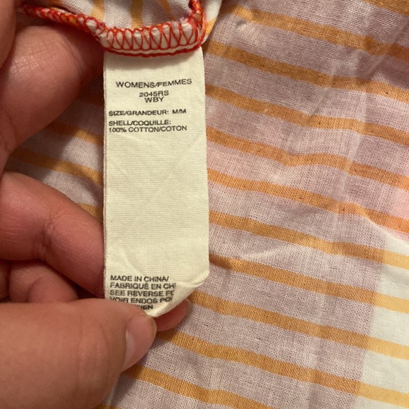 Woolrich plaid sleeveless button up shirt size medium - Picture 4 of 5